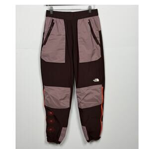 The North Face Women’s Trailwear OKT Flash Jogger / Size-Medium